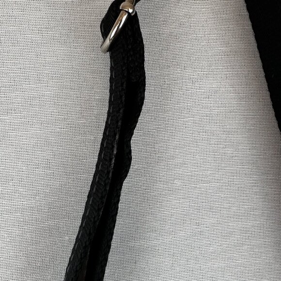 SAKROOTS SHOULDER BAG WITH ADJUSTABLE CROSSBODY STRAP, BLACK BLACK FLORAL - Picture 9 of 9